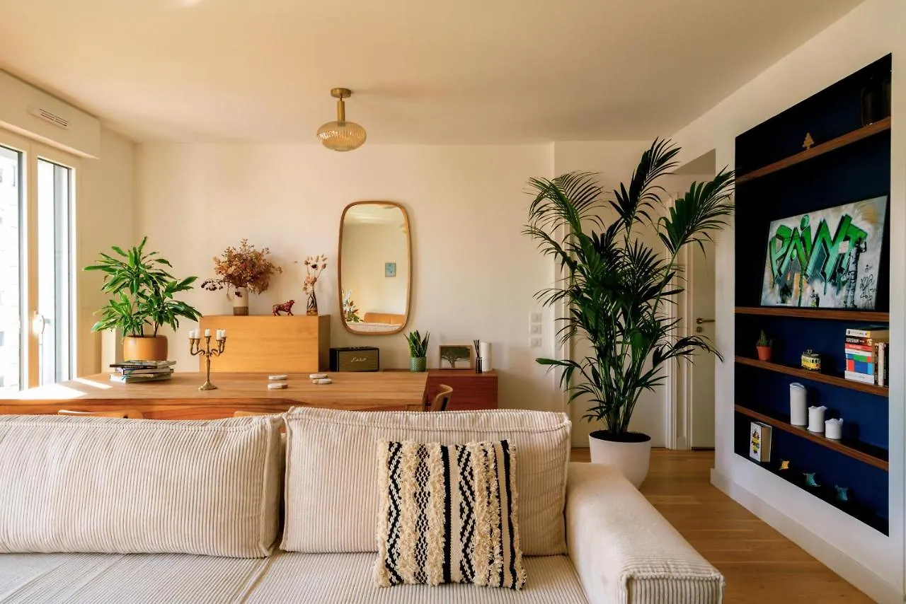 Stunning Apartment With Balcony To Visit Paris Levallois-Perret